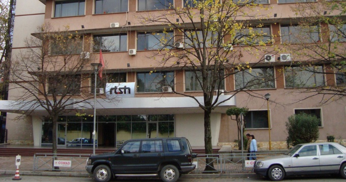 Taksa per Televizionin Shqiptar: Ne 2018 shqiptaret i paguan 10 mln euro qeverise per RTSH